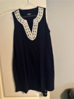 Lands' End Black Sleeveless Tunic with White Crochet V-Neck